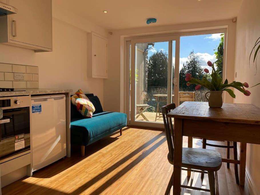 Ashcroft Apartment - Small Home Away From Home Ashburton Εξωτερικό φωτογραφία